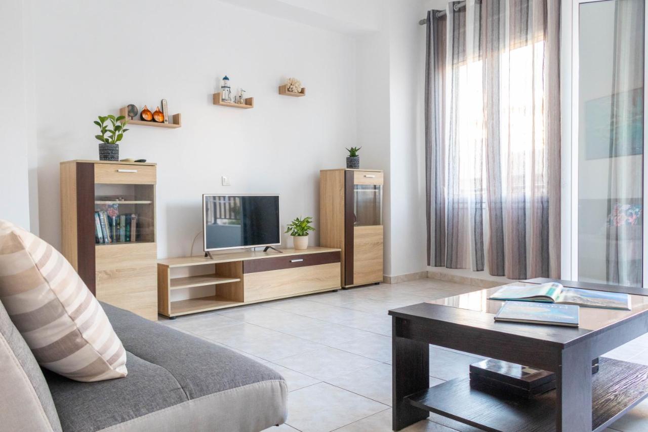 Friendly & Comfy Apartment Ierapetra  Luaran gambar
