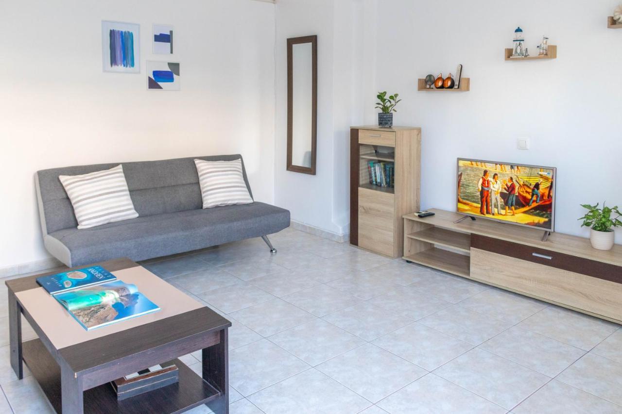Friendly & Comfy Apartment Ierapetra  Luaran gambar