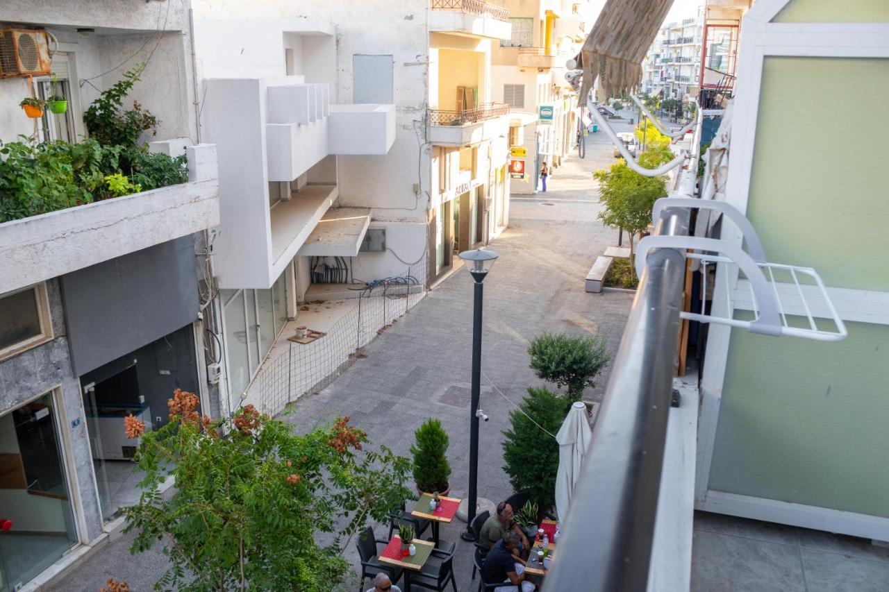 Friendly & Comfy Apartment Ierapetra  Luaran gambar